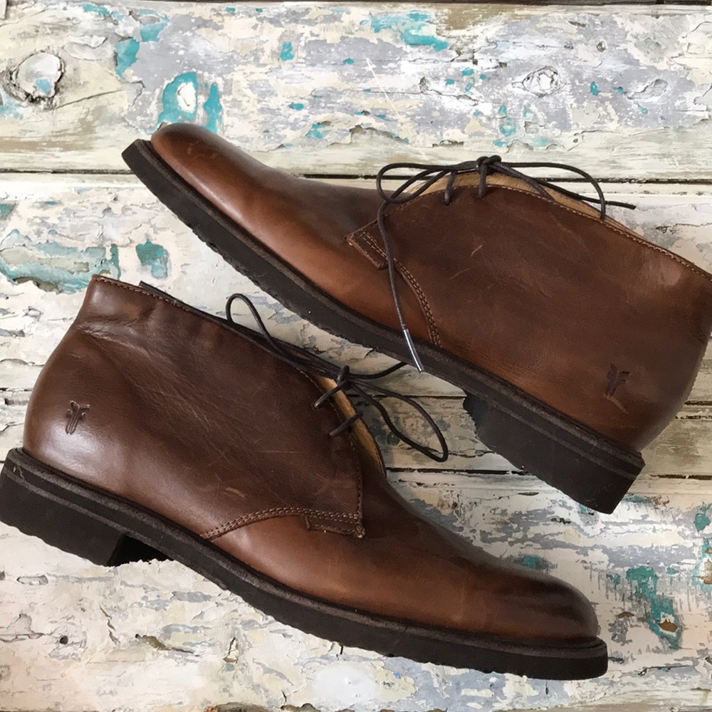 Frye Men’s leather dress shoe/ boot